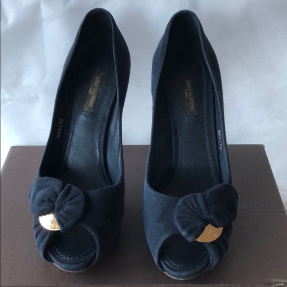 Louis vuitton navy blue shoes